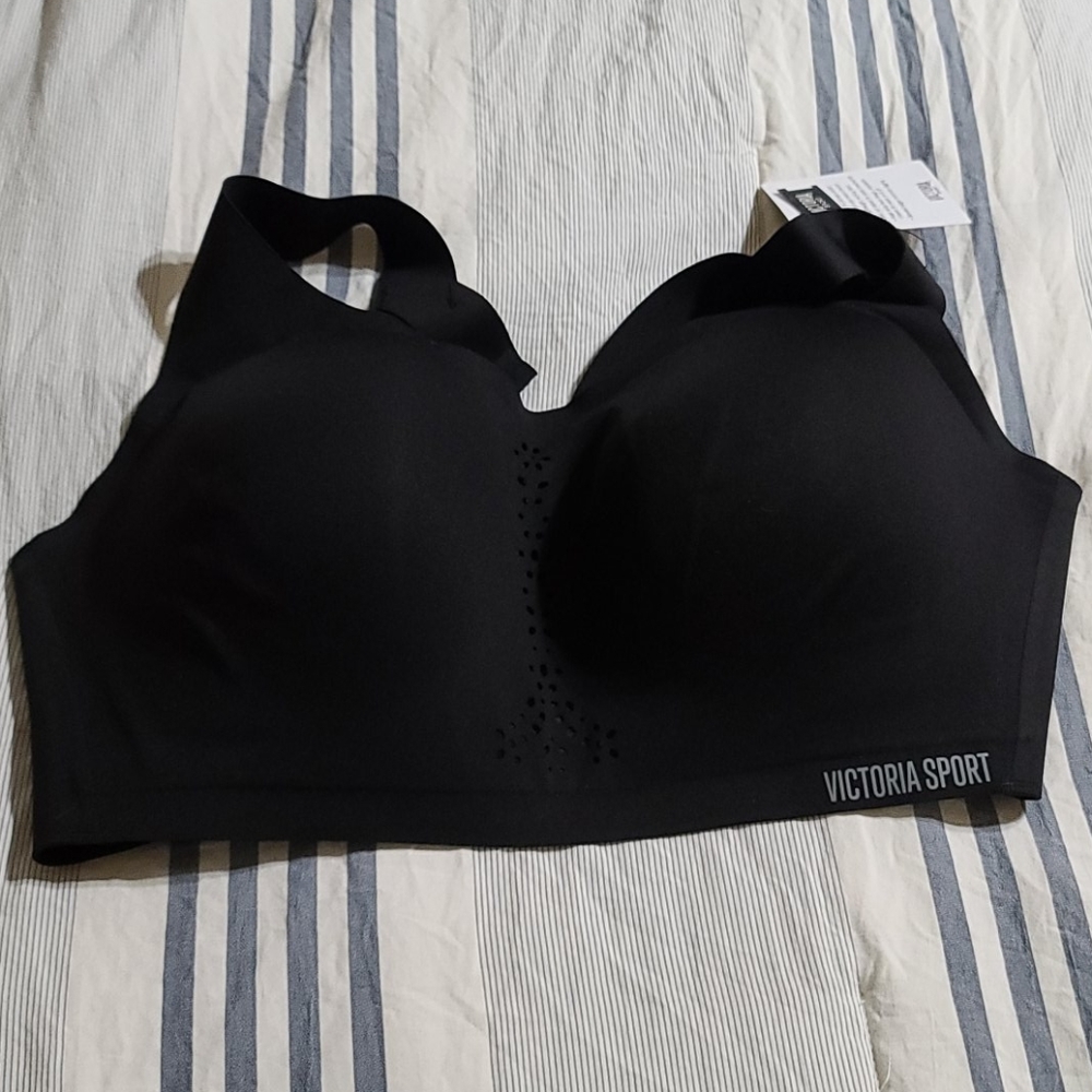 Victoria's Secret Sports Bra 36DD